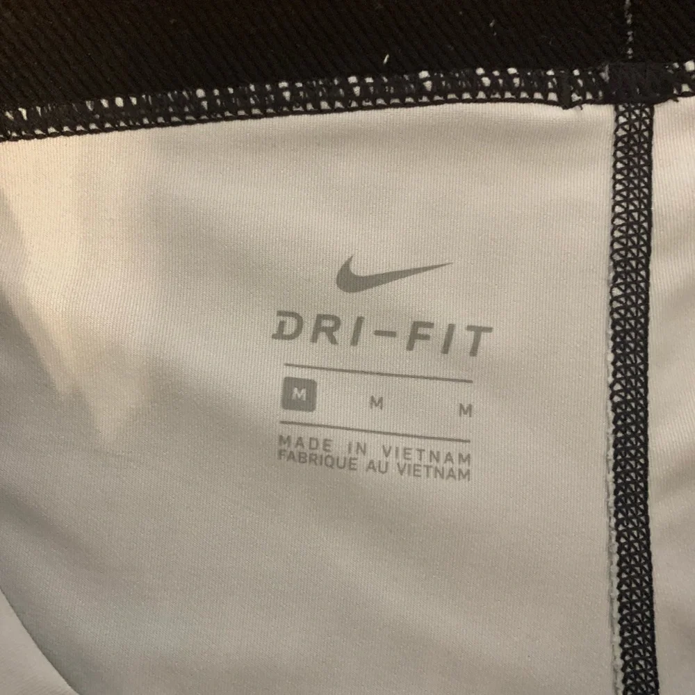 SOLD - Picture 4 of 4